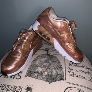 Nike Air Max Rose Gold Sneakers